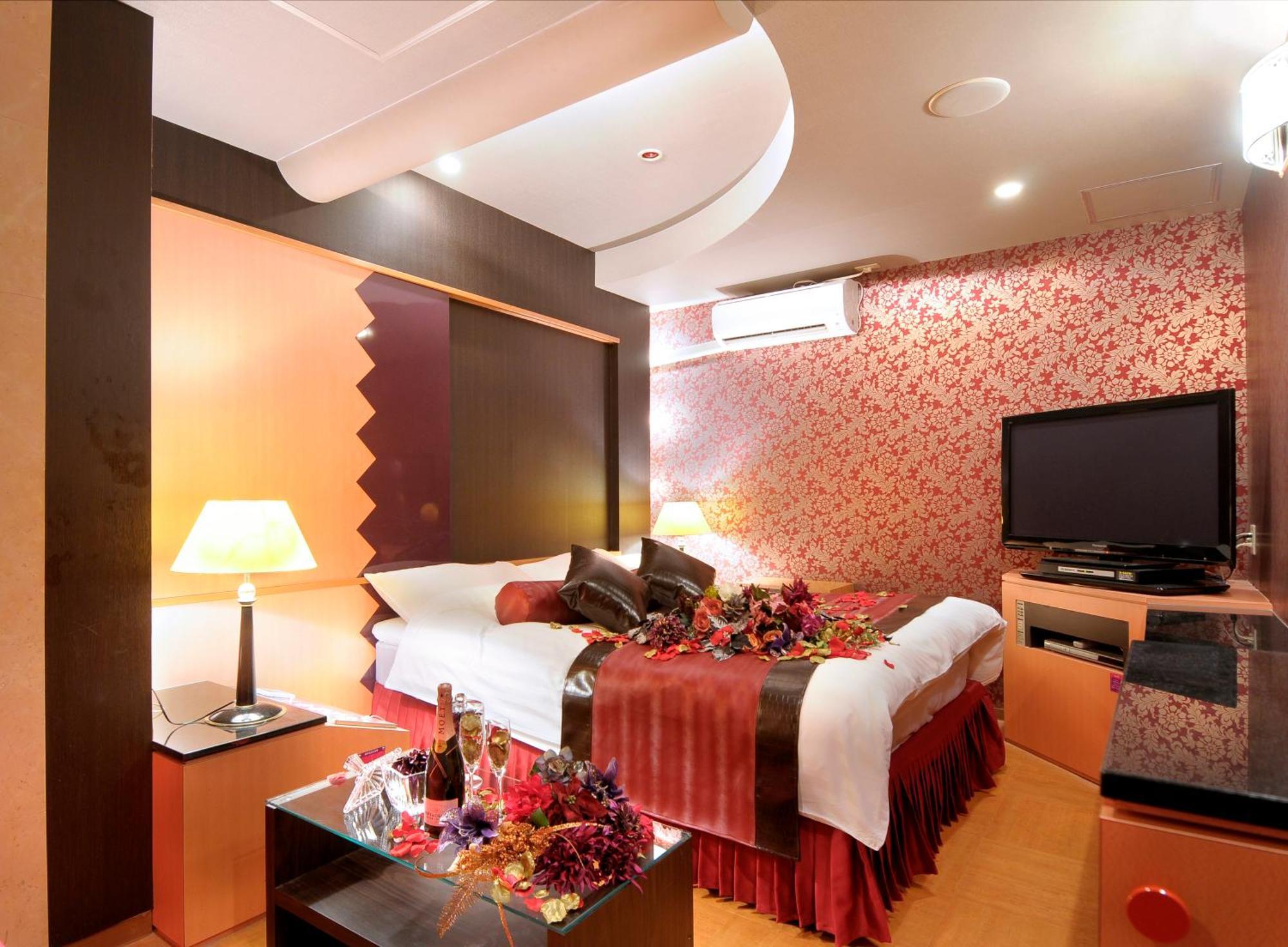 Hotel Love Ikutama -Adult Only โอซาก้า ภายนอก รูปภาพ