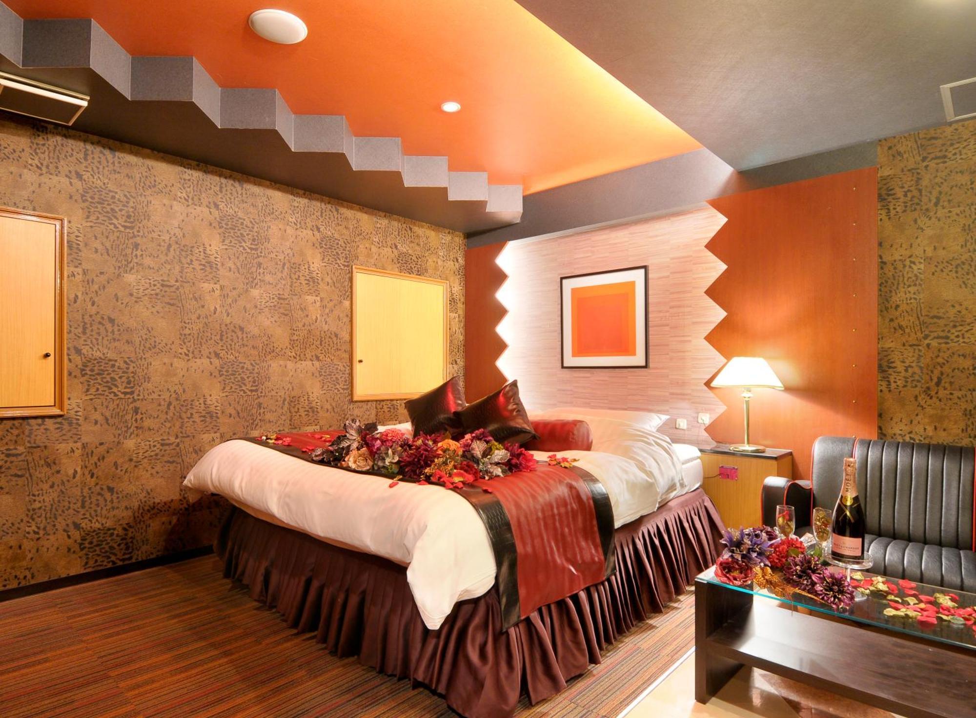 Hotel Love Ikutama -Adult Only โอซาก้า ภายนอก รูปภาพ