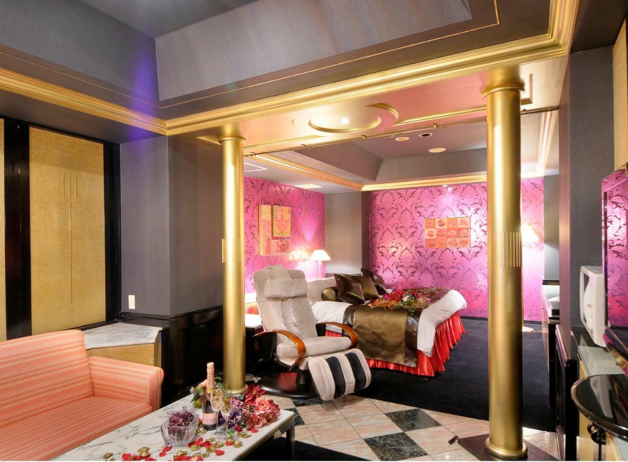 Hotel Love Ikutama -Adult Only โอซาก้า ภายนอก รูปภาพ